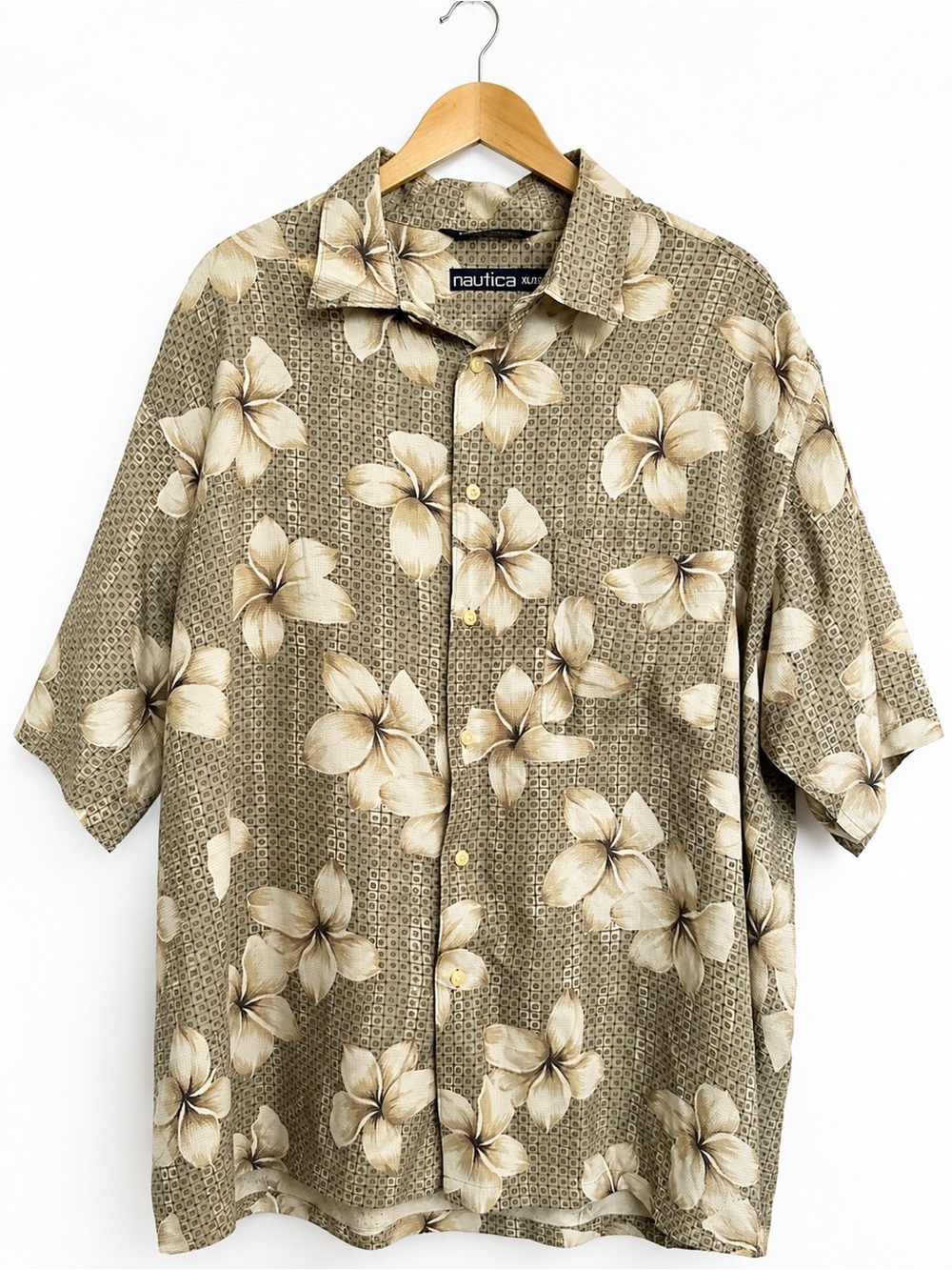 Nautica 100% Silk Hawaiian Floral Button Front Shirt Men’s XL Tropical Beige